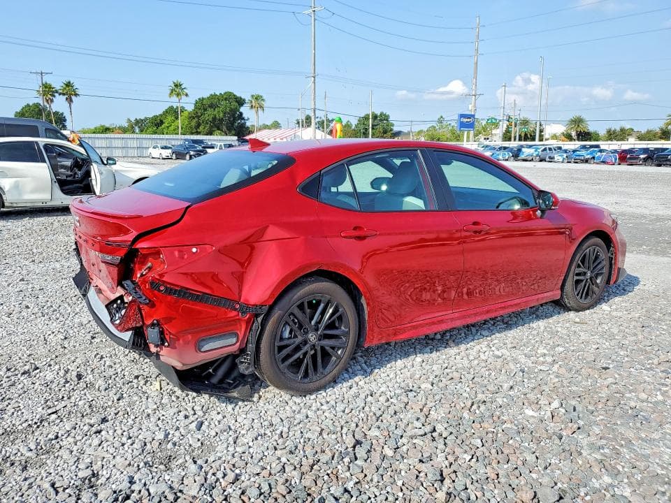 2026 TOYOTA CAMRY SE 3