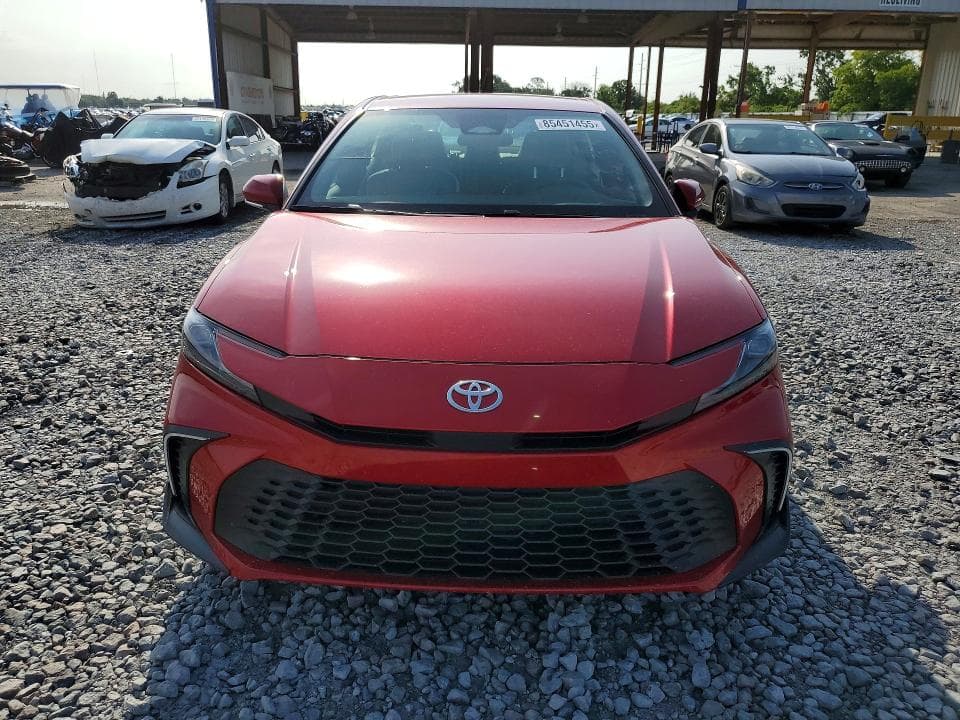 2026 TOYOTA CAMRY SE 5