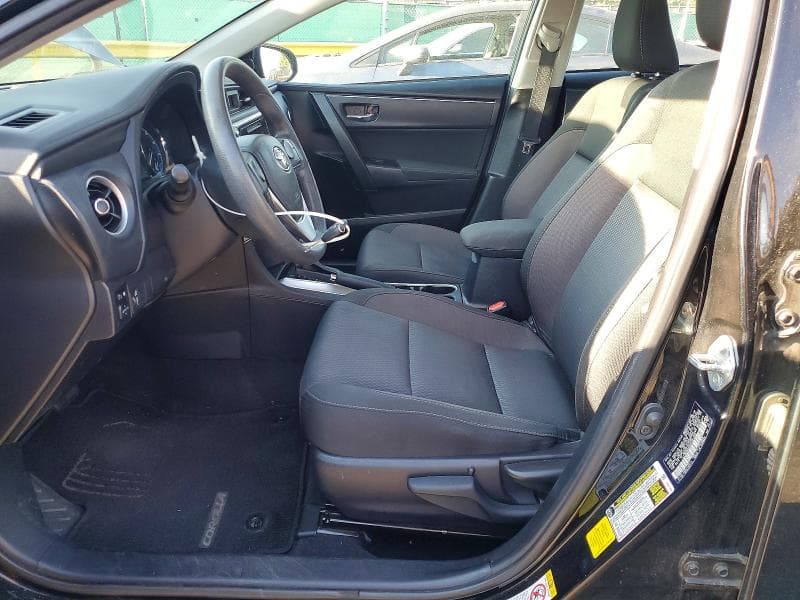 2019 TOYOTA COROLLA LE LE 7
