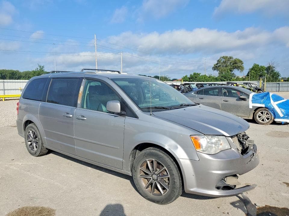 2017 DODGE GRAND CARAVAN SXT 4