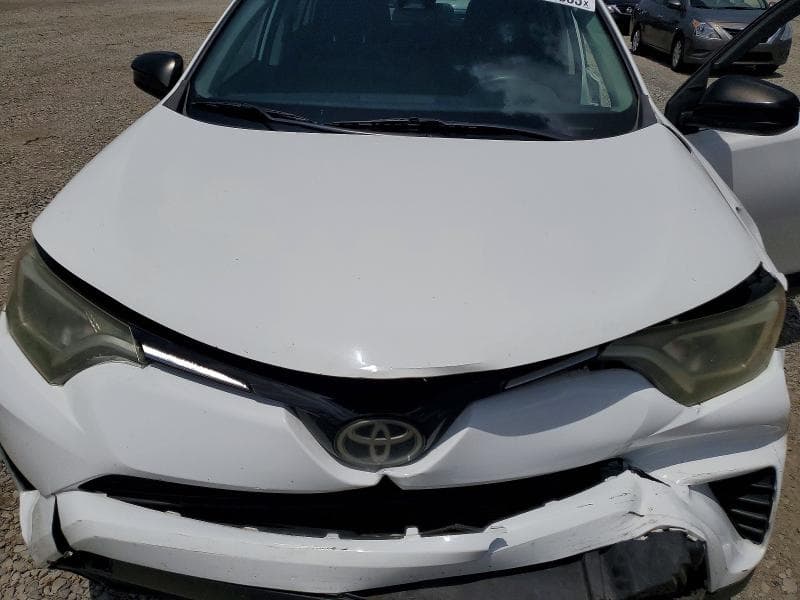 2018 TOYOTA RAV4 LE 12