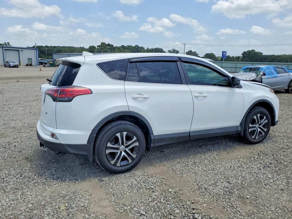 2018 TOYOTA RAV4 LE 3