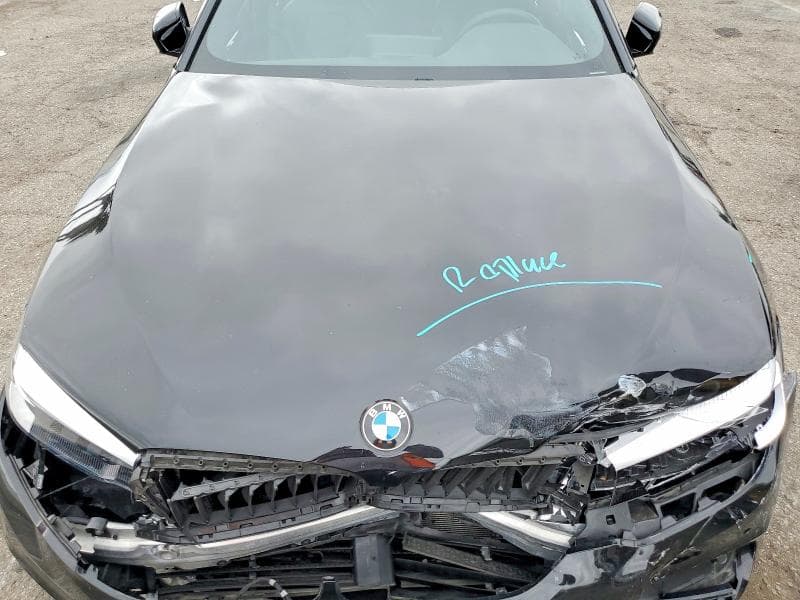 2020 BMW 530E 11