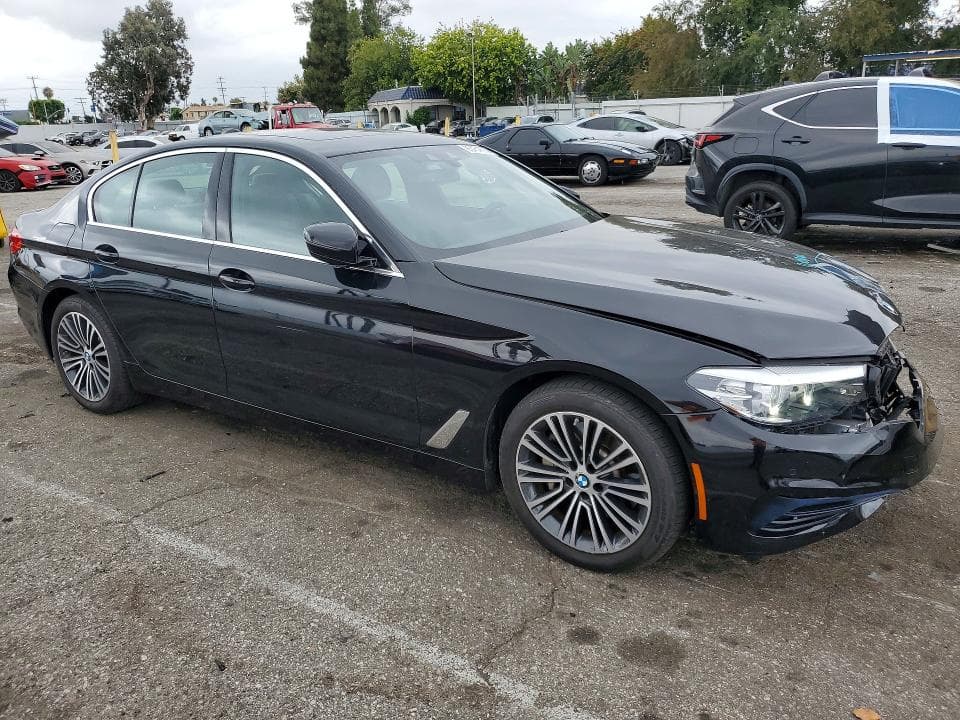 2020 BMW 530E 4