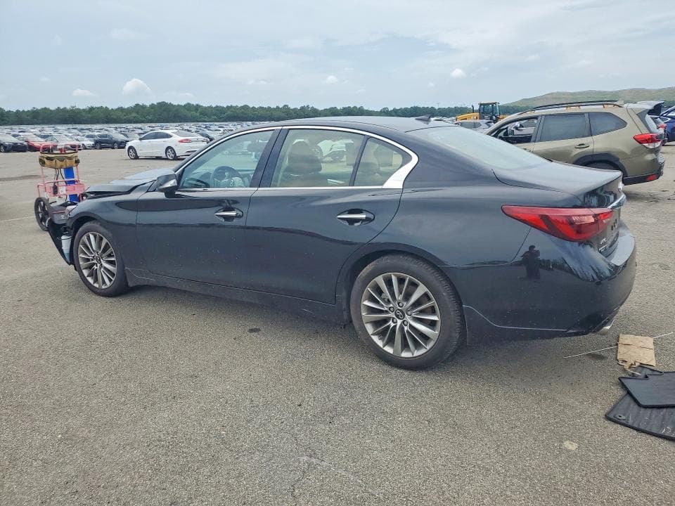 2024 INFINITI Q50 LUXE 2
