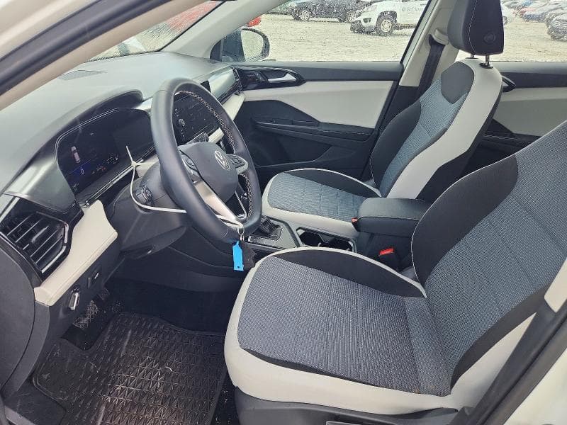 2025 VOLKSWAGEN TAOS S 7