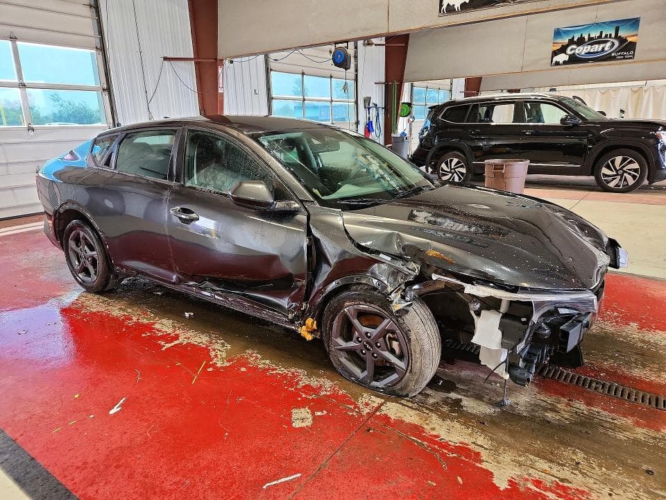 2025 KIA K4 LXS 4