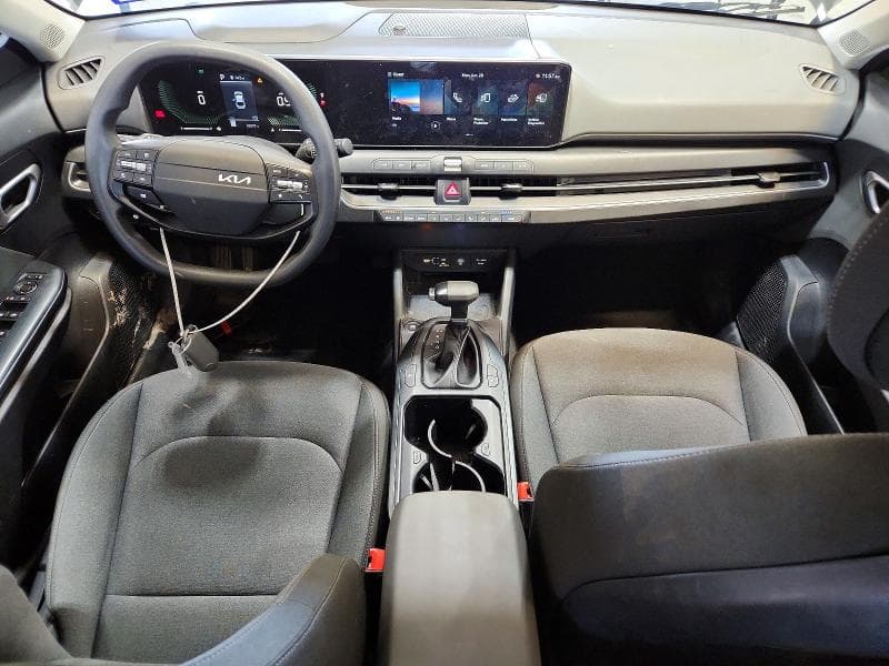 2025 KIA K4 LXS 8