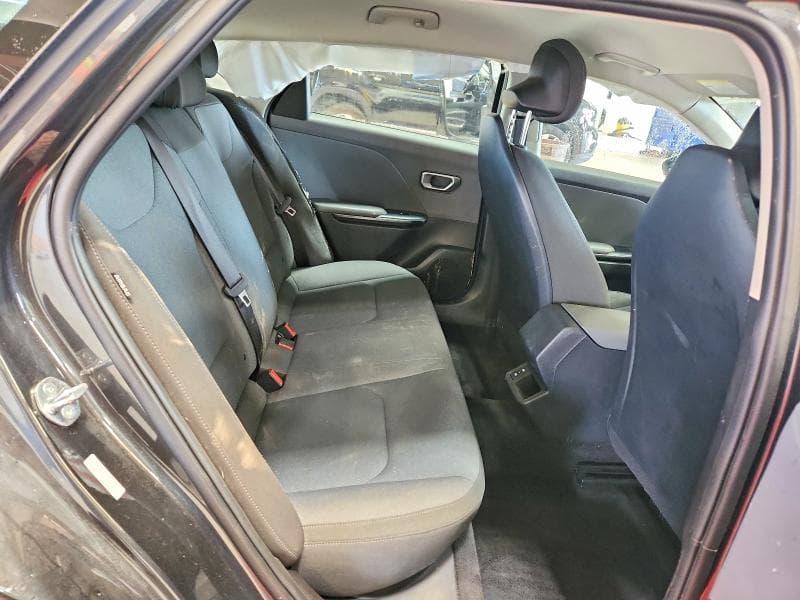 2025 KIA K4 LXS 10