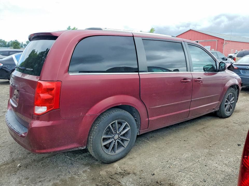 2017 DODGE GRAND CARAVAN SE 3