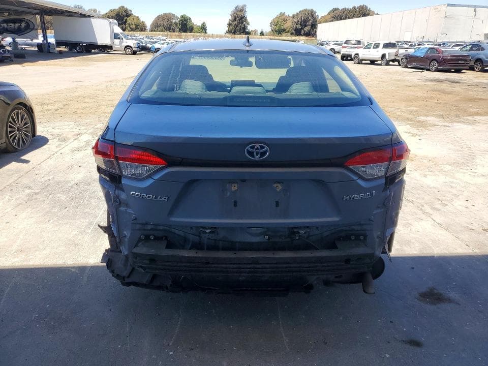 2021 TOYOTA COROLLA LE 6