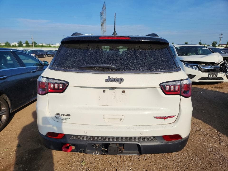 2017 JEEP COMPASS TRAILHAWK 6