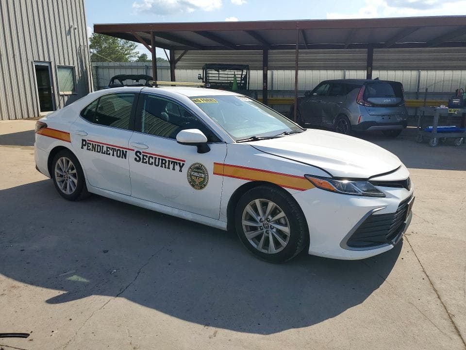 2023 TOYOTA CAMRY LE LE 4