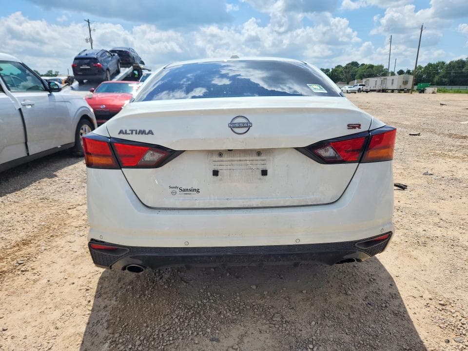 2024 NISSAN ALTIMA SR 6
