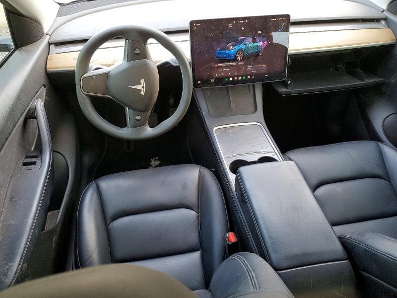 2022 TESLA MODEL Y 8