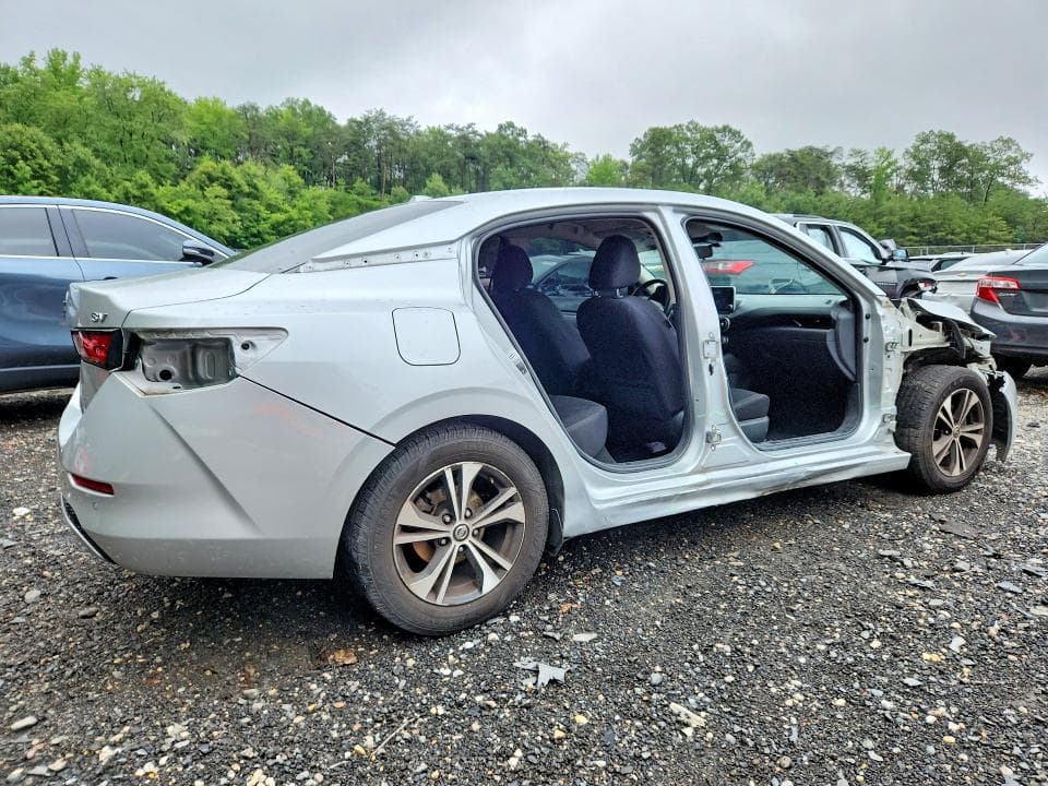 2022 NISSAN SENTRA SV 3