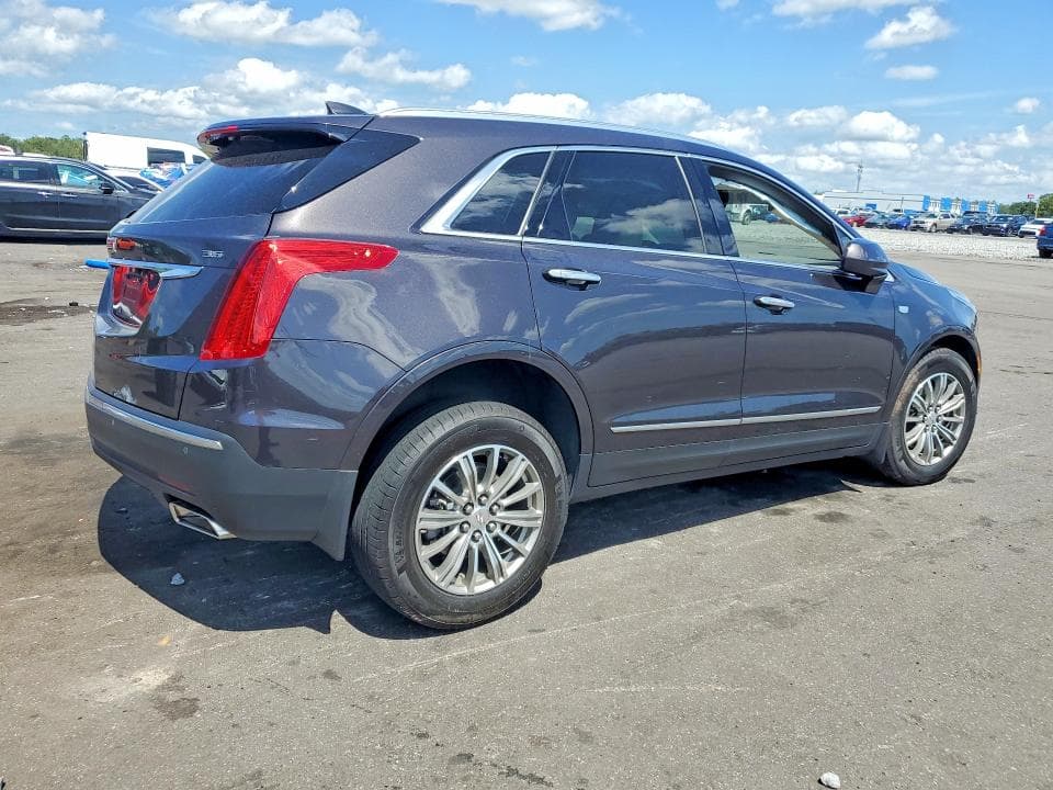 2018 CADILLAC XT5 LUXURY 3