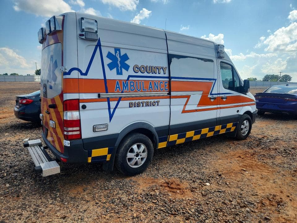 2017 MERCEDES-BENZ SPRINTER 2500 AMBULANCE 3