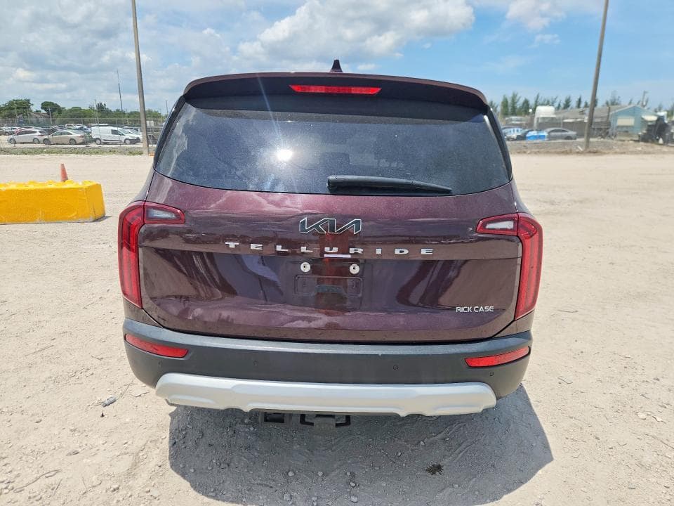 2022 KIA TELLURIDE LX 6