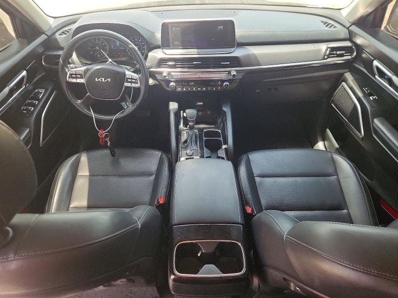 2022 KIA TELLURIDE LX 8