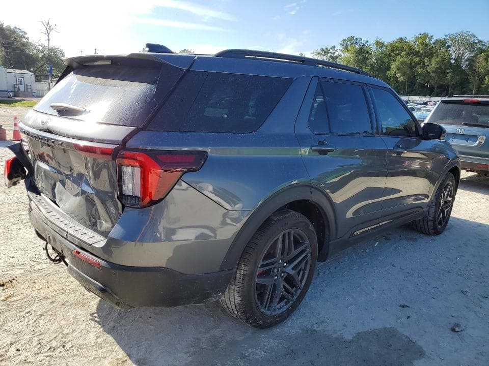 2025 FORD EXPLORER ST-LINE 3