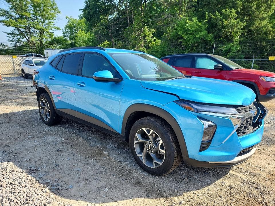 2025 CHEVROLET TRAX 1LT 4