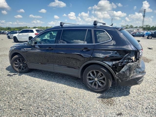 2023 VOLKSWAGEN TIGUAN SE 2