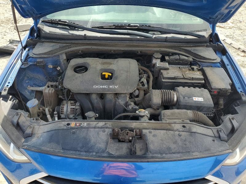 2017 HYUNDAI ELANTRA SE 11