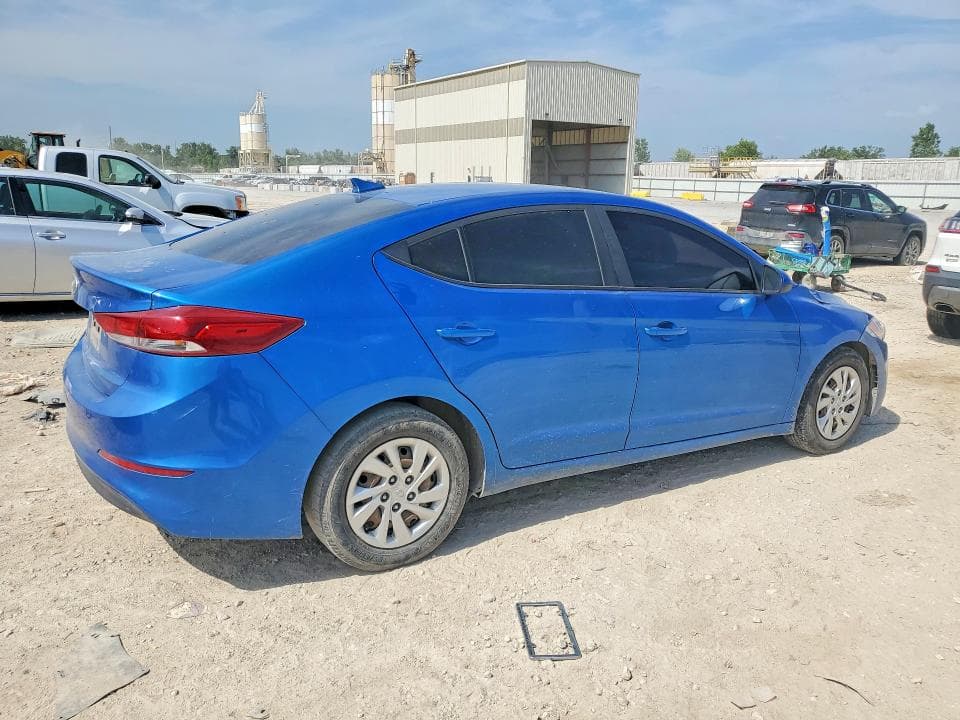 2017 HYUNDAI ELANTRA SE 3