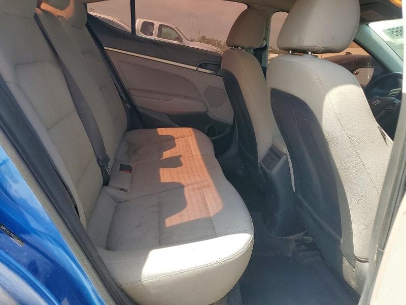 2017 HYUNDAI ELANTRA SE 10