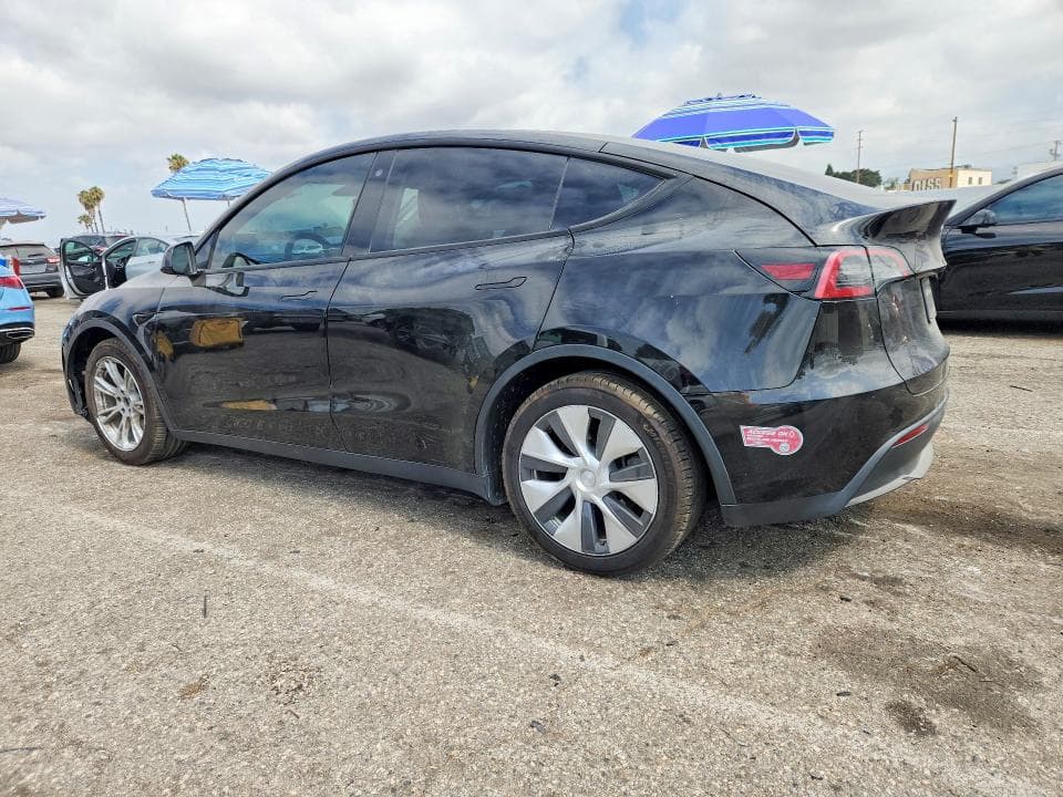 2023 TESLA MODEL Y 2