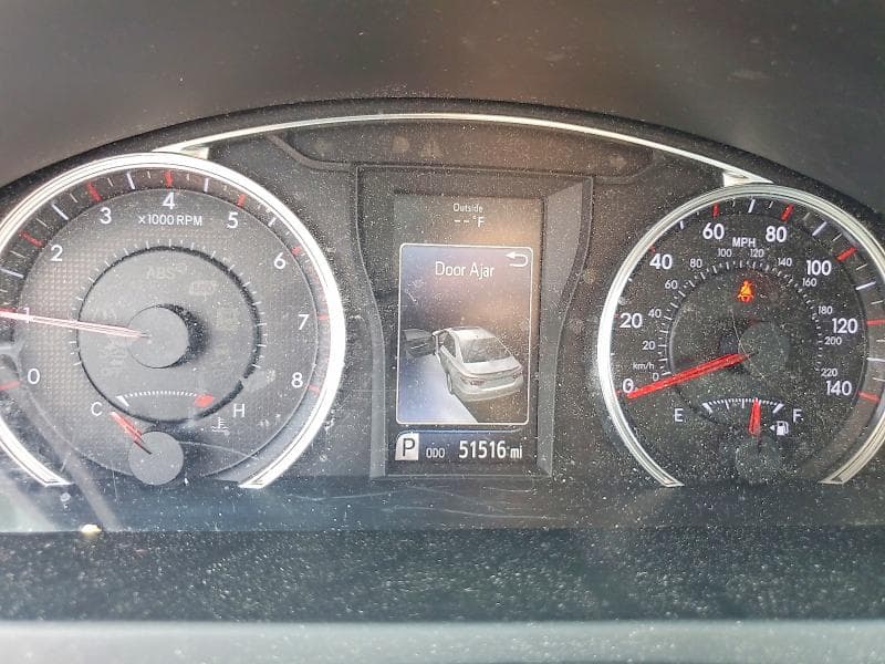 2017 TOYOTA CAMRY SE 9