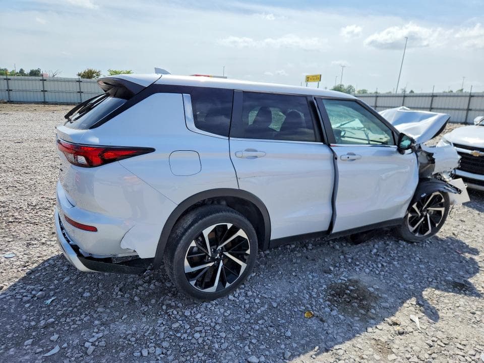 2024 MITSUBISHI OUTLANDER SE SE 3