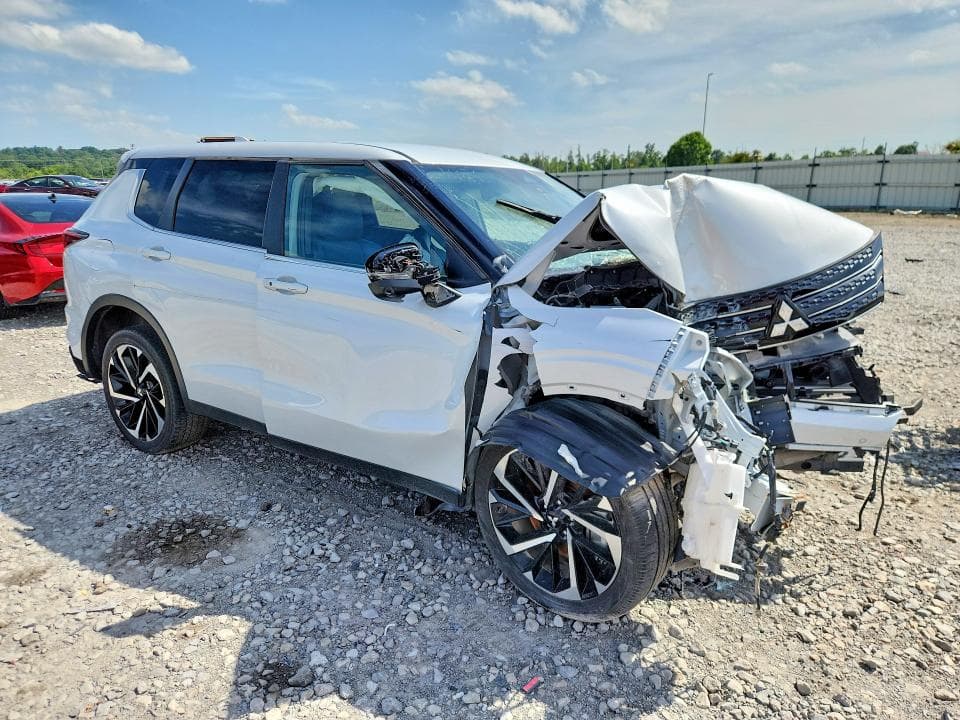 2024 MITSUBISHI OUTLANDER SE SE 4
