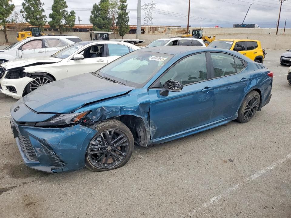 2026 TOYOTA CAMRY SE - 1