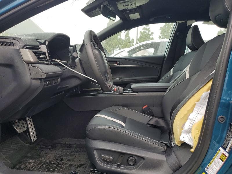 2026 TOYOTA CAMRY SE 7