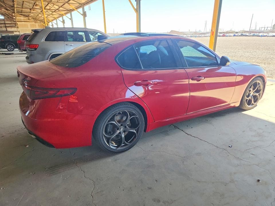 2018 ALFA ROMEO GIULIA TI 3