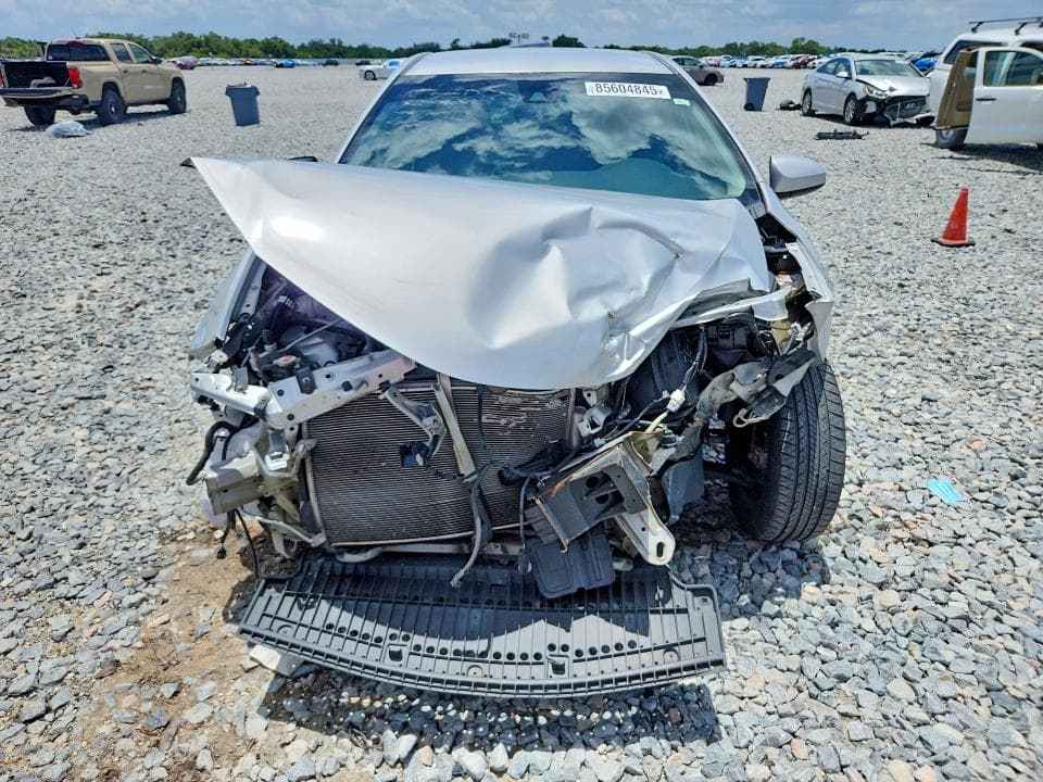 2017 TOYOTA COROLLA LE 5