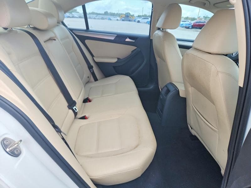 2017 VOLKSWAGEN JETTA SE 10