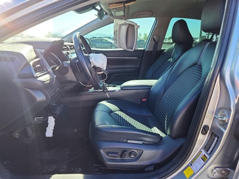 2020 TOYOTA CAMRY SE SE 7