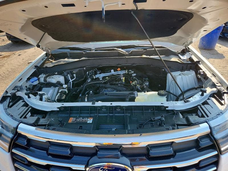 2026 FORD EXPLORER ACTIVE 12