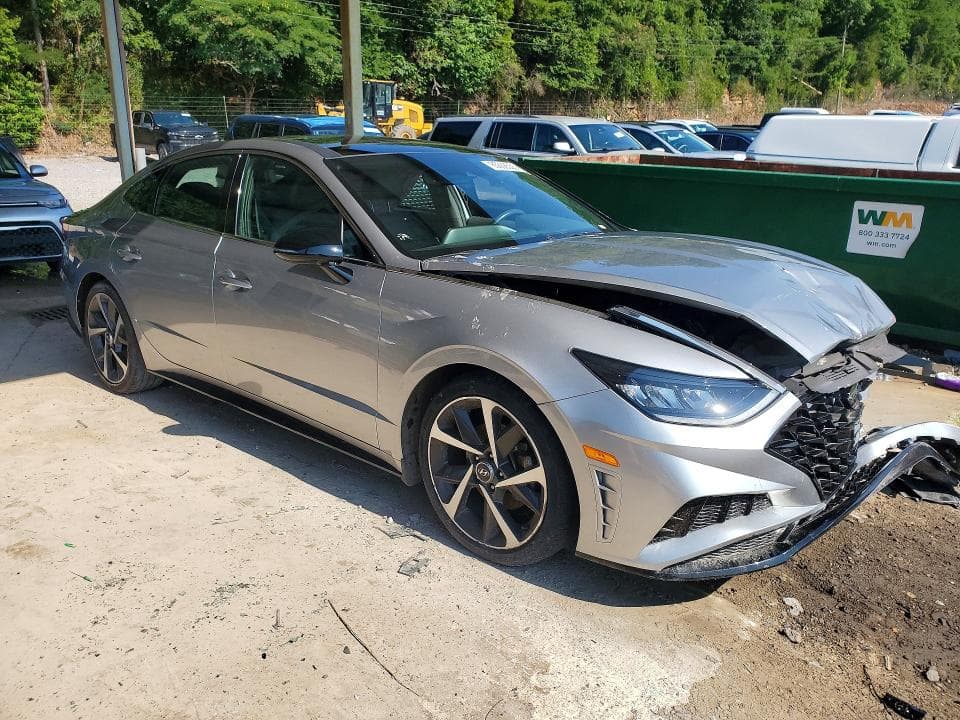 2022 HYUNDAI SONATA SEL PLUS 4