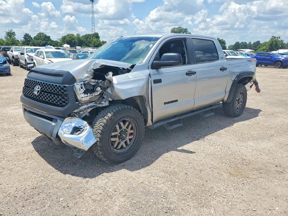 2017 TOYOTA TUNDRA SR5 - 1