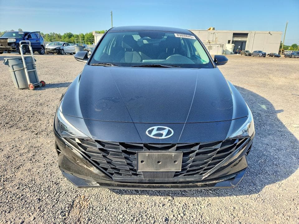 2023 HYUNDAI ELANTRA SEL 5