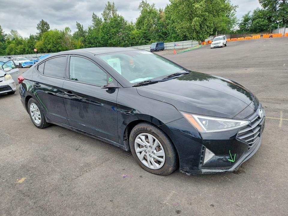 2020 HYUNDAI ELANTRA SE SE 4