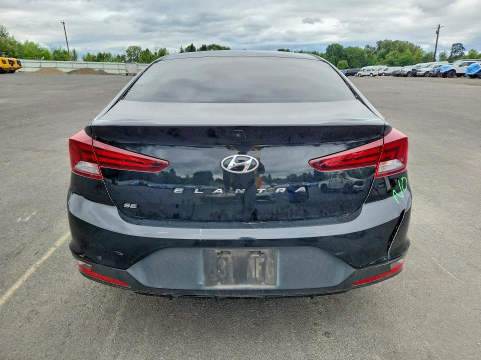 2020 HYUNDAI ELANTRA SE SE 6