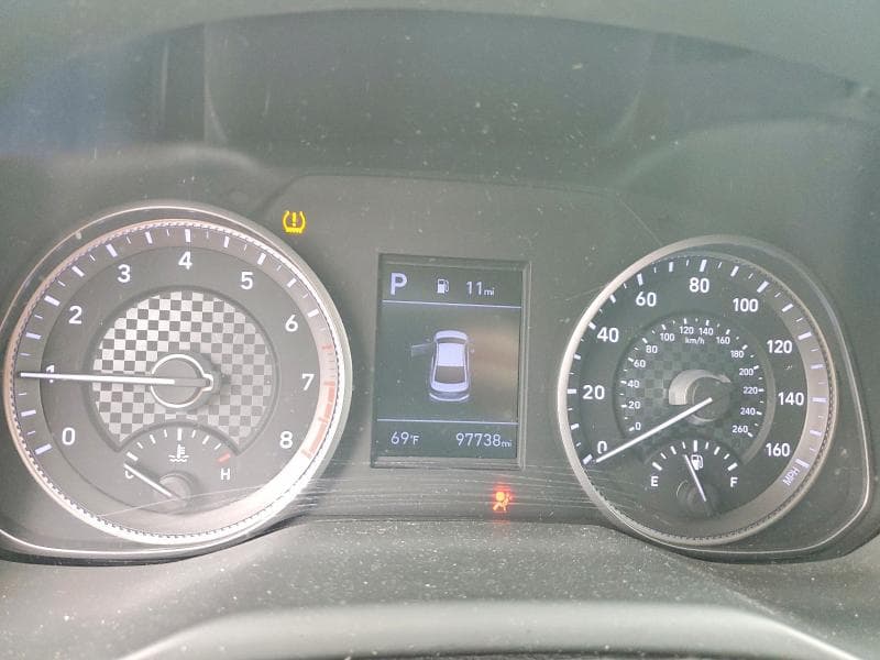 2020 HYUNDAI ELANTRA SE SE 9