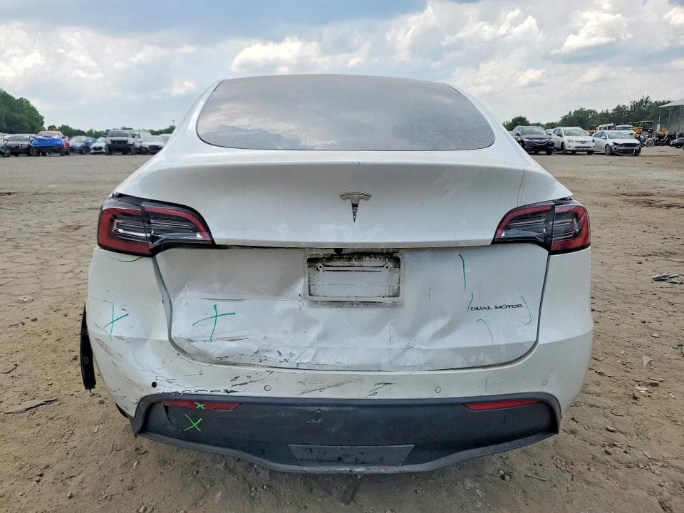 2022 TESLA MODEL Y 6