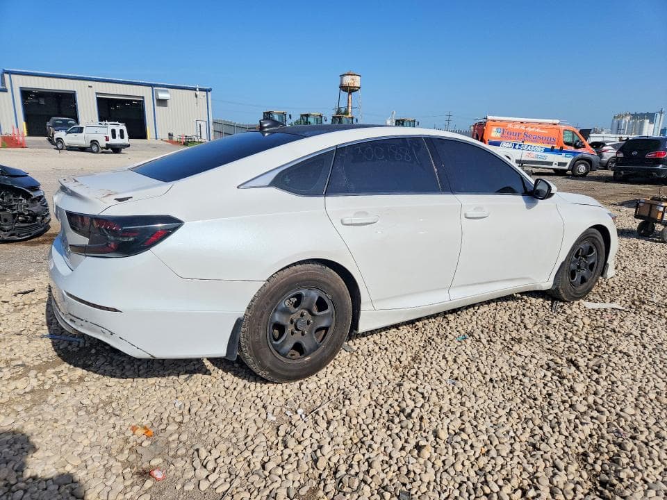 2019 HONDA ACCORD SPORT 3