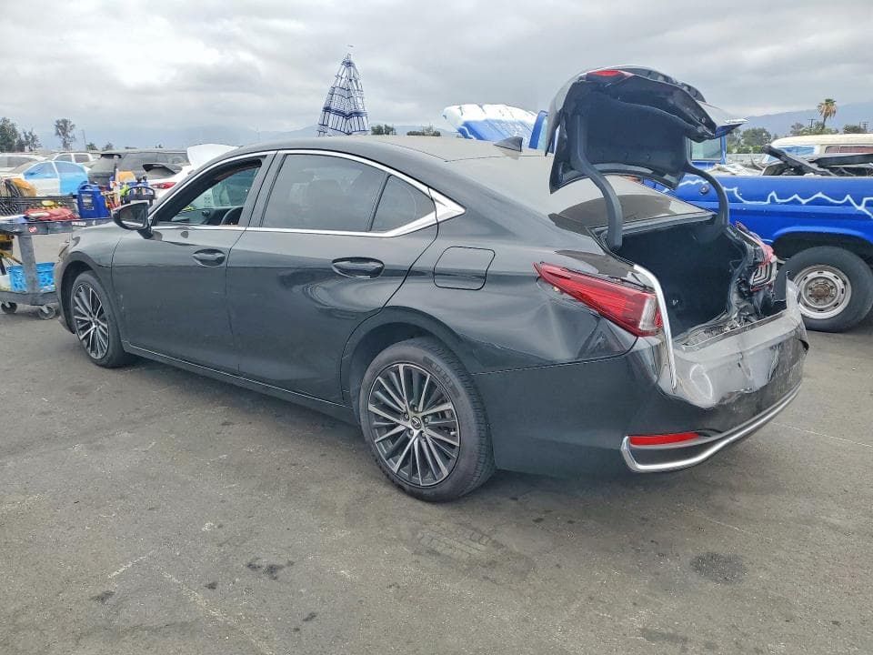 2023 LEXUS ES 300H BASE 2